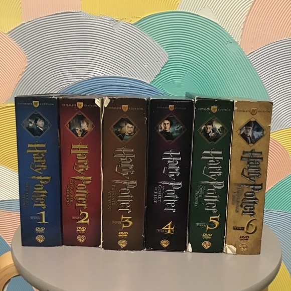 Harry porter Ultimate edition set years